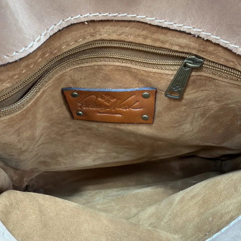 Patricia Nash Crossbody Sling Bag LAVELLO Sand Color Cut Out Floral Leather New!